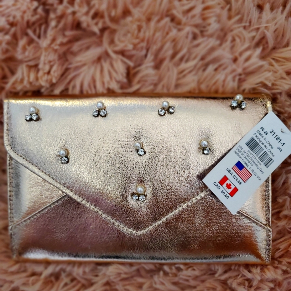 ROSE GOLD CLUTCH